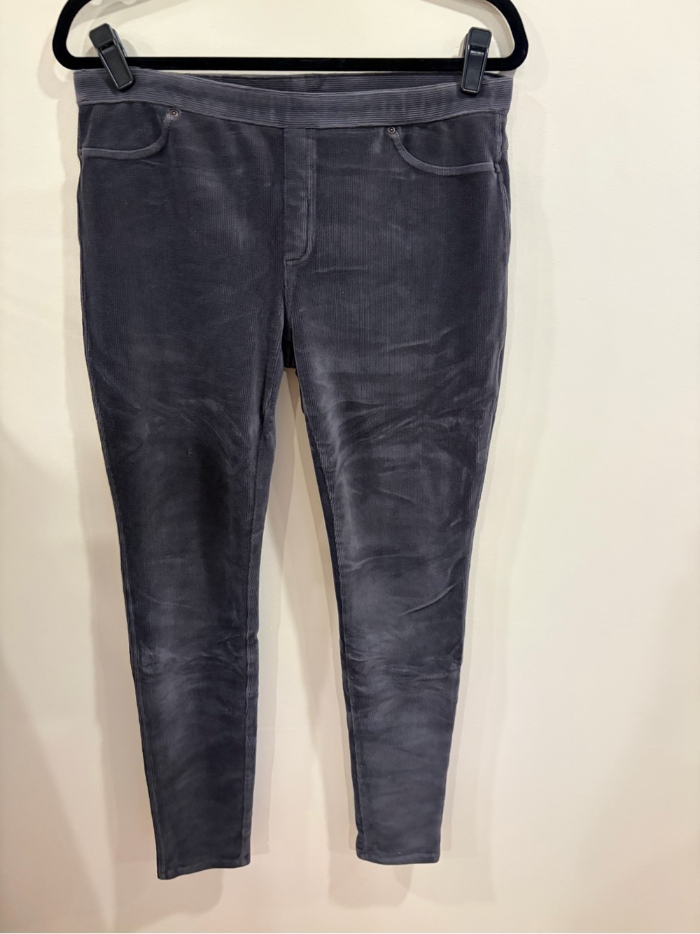 Hue Velvet Ponte pants Size L